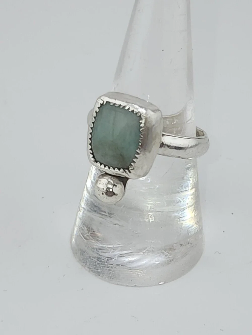 EMERALD GENUINE GEM HANDMADE RING IN STERLING SILVER SIZE 8